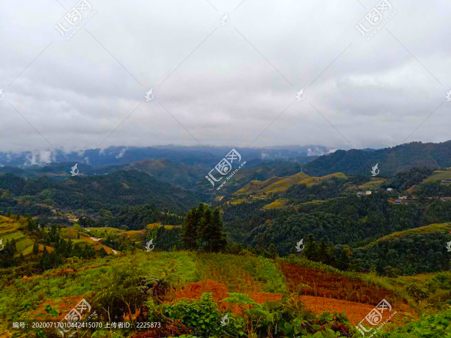 山川秀色