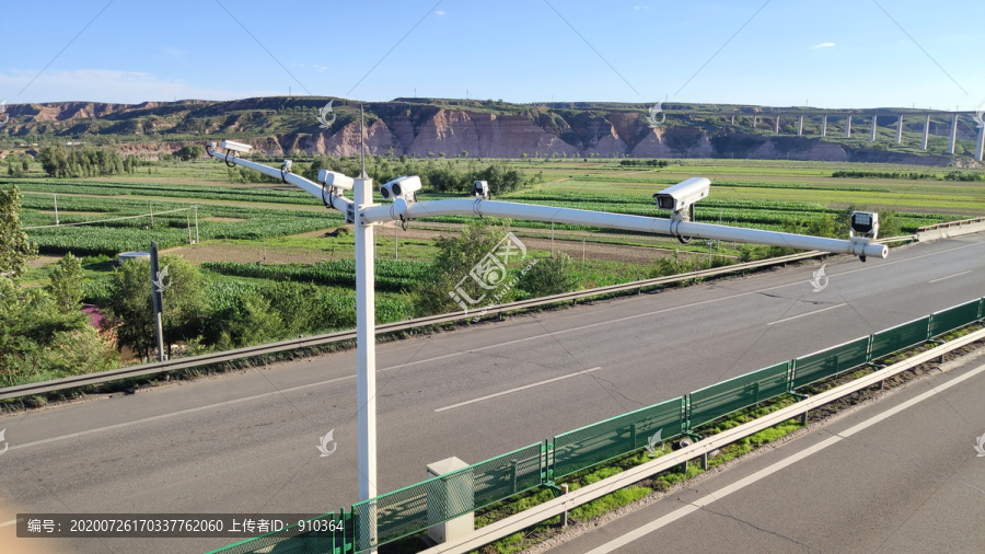 高速公路摄像头