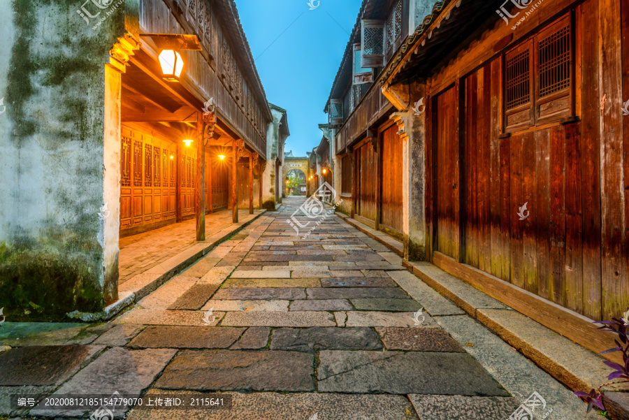 乌镇古镇老街景老建筑夜景