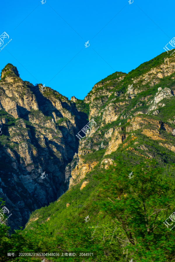 蓝天青山