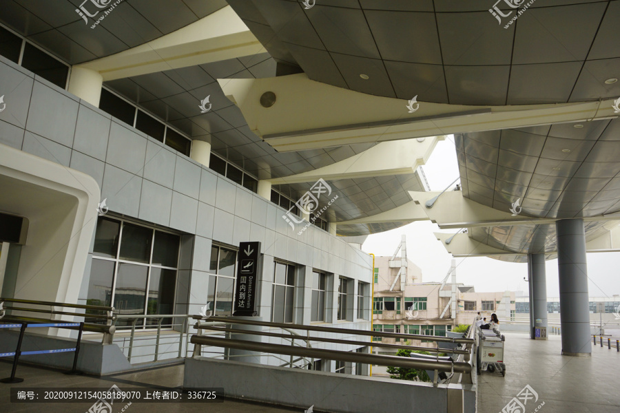 长沙机场T1航站楼外景