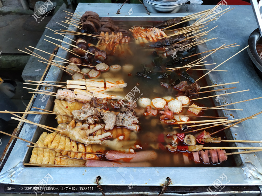 麻辣烫串串火锅特写