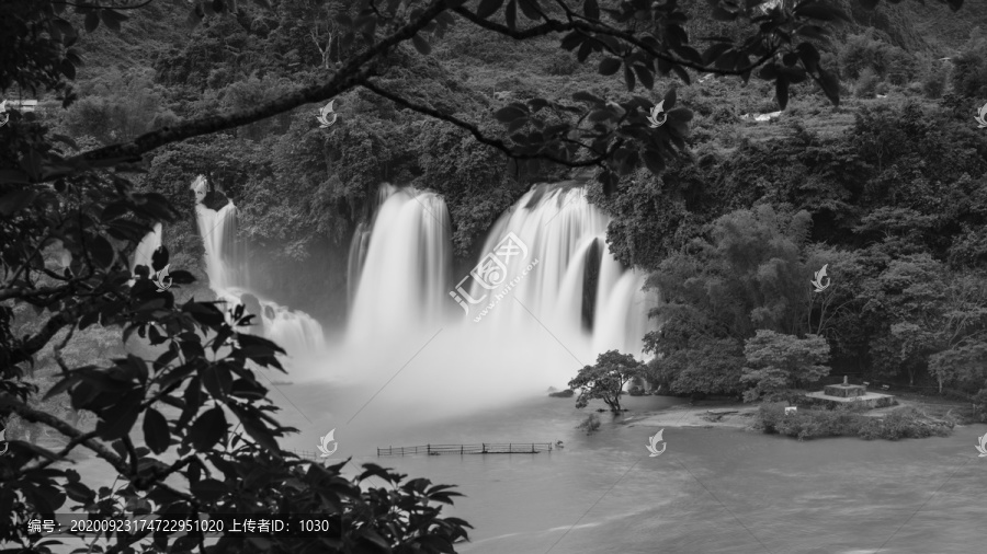 水墨山水风景画