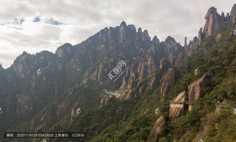 三清山奇峰怪石56