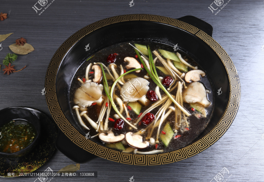 菌汤锅