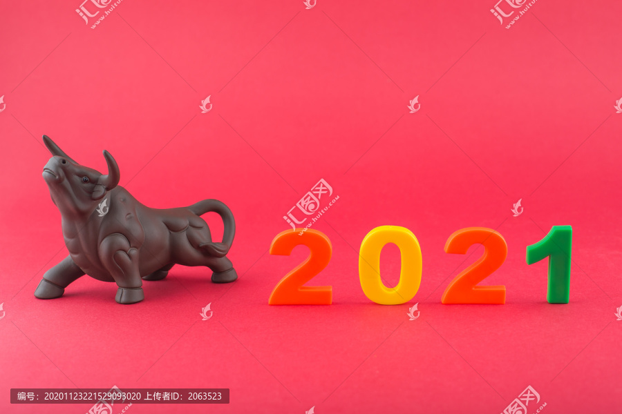 2021年牛年红色新年素材插图