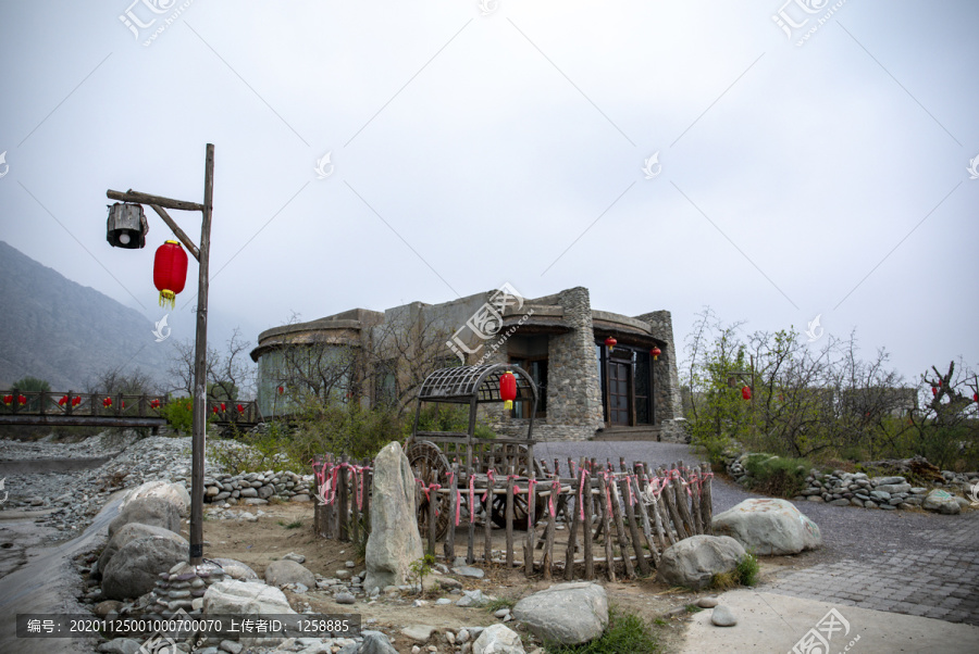 贺兰山岩画景区