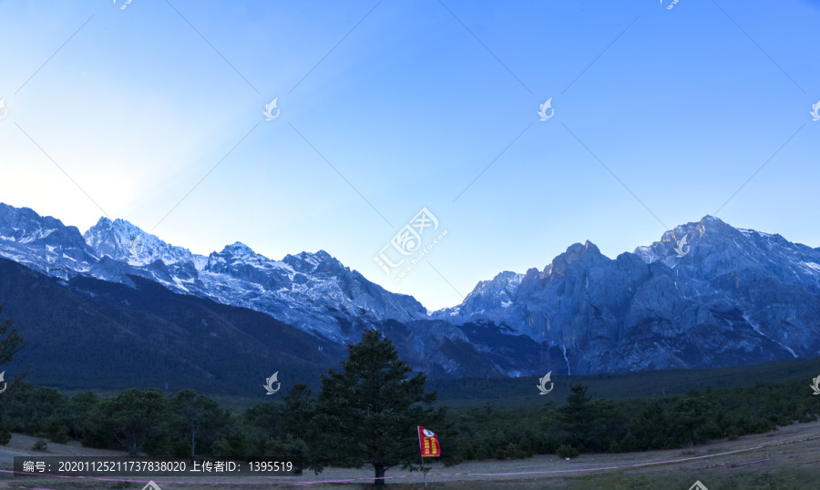 玉龙雪山风光