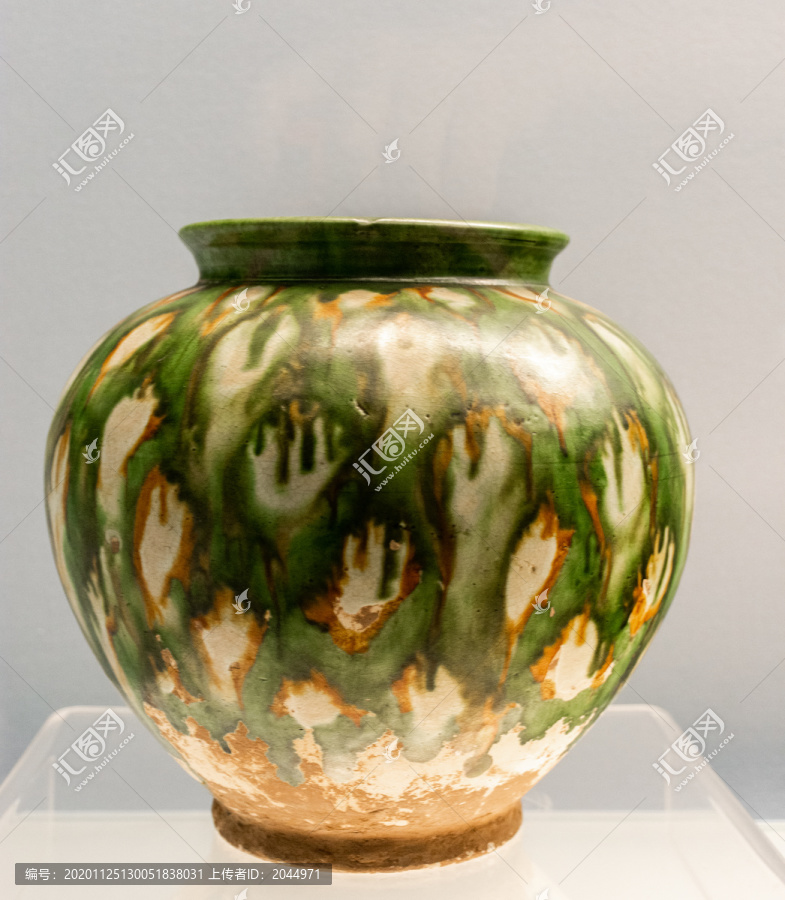 唐彩色釉陶罐