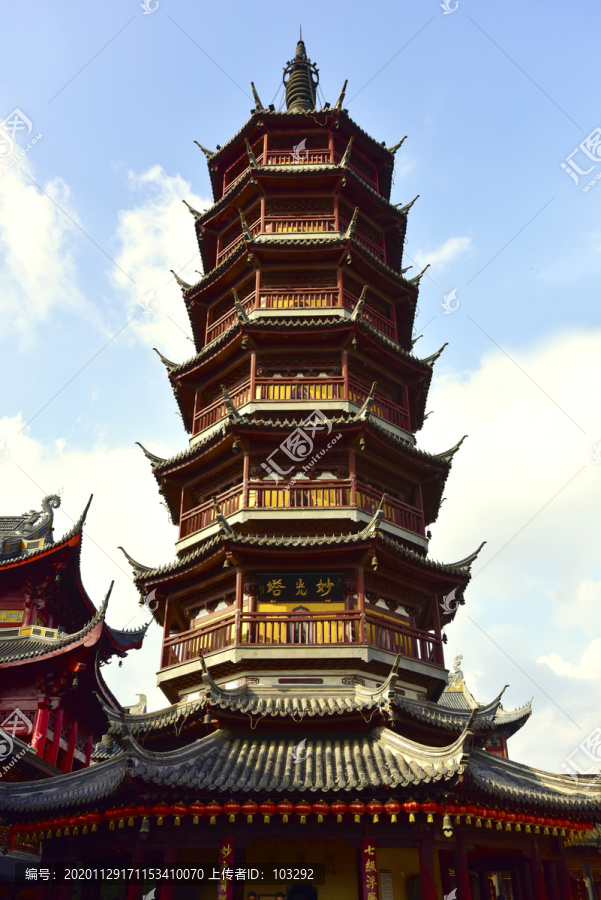 无锡南禅寺的妙光塔
