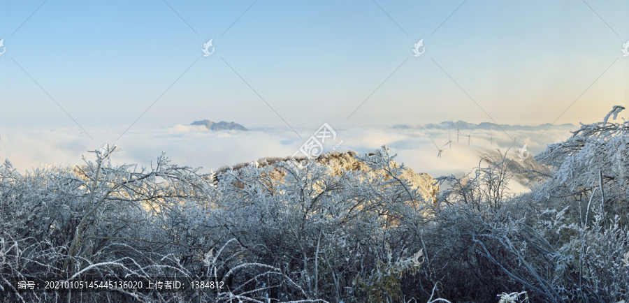 五峰独岭宽幅雪景