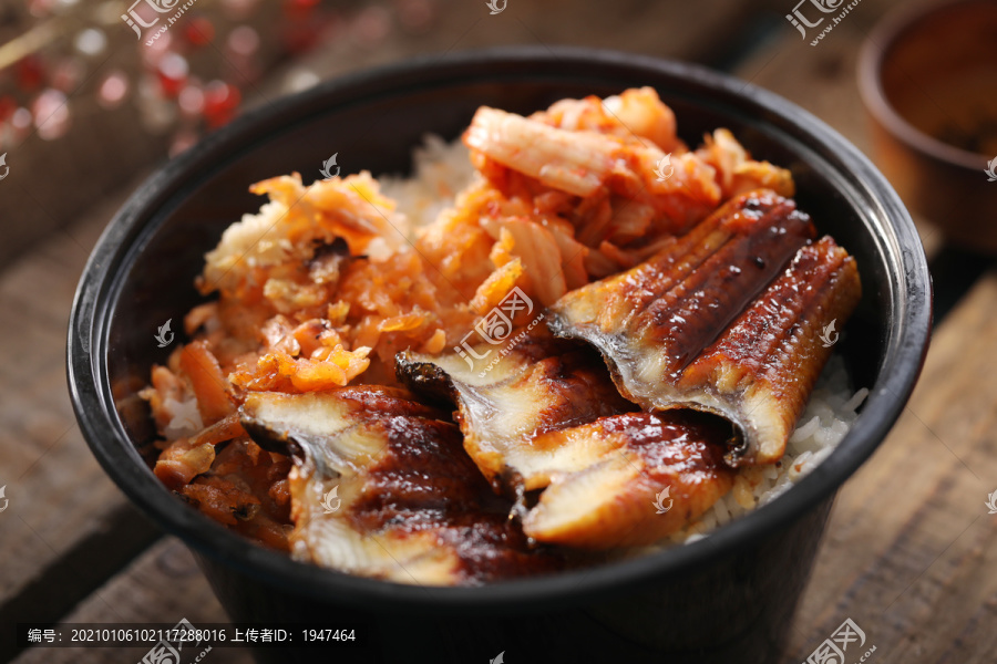 烤鳗鱼三文鱼饭