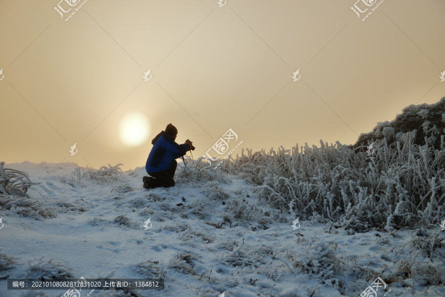 雪地摄影人