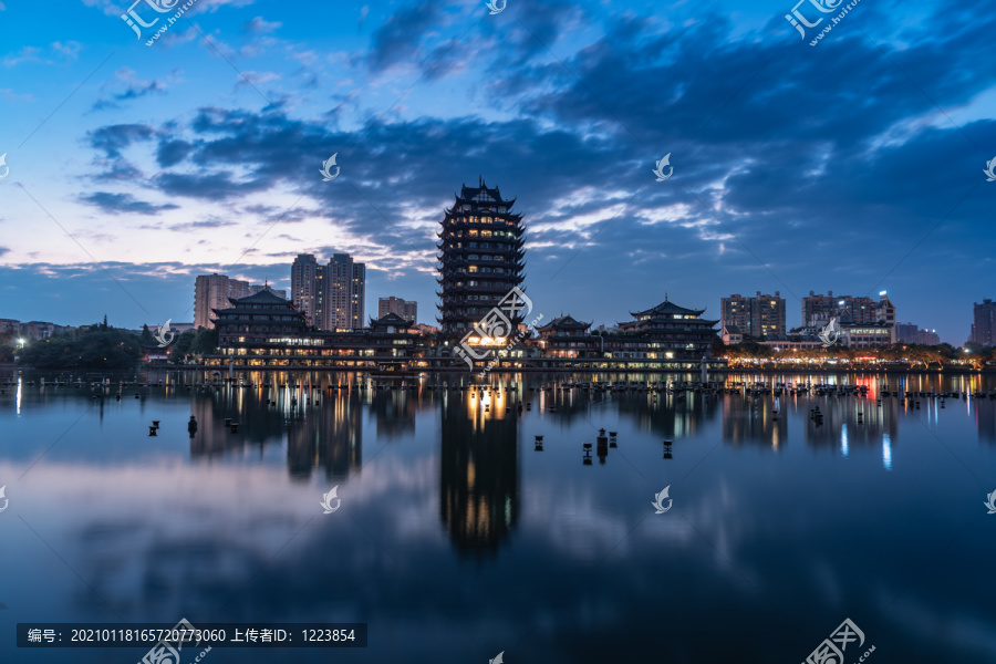 远景楼夜景