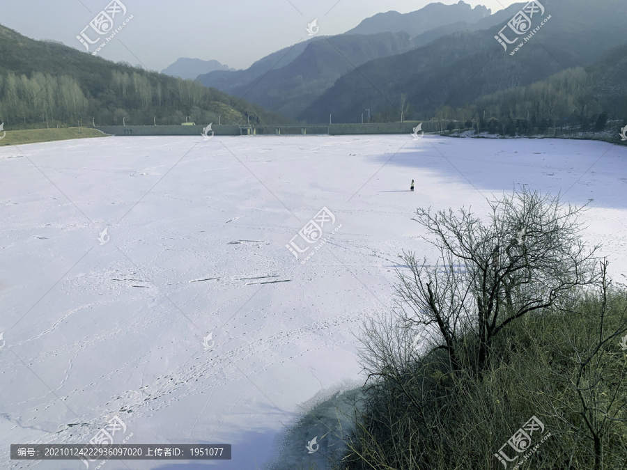 雪湖