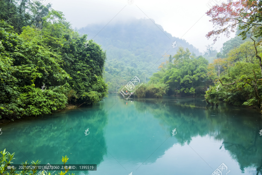 贵州荔波小七孔景区风光