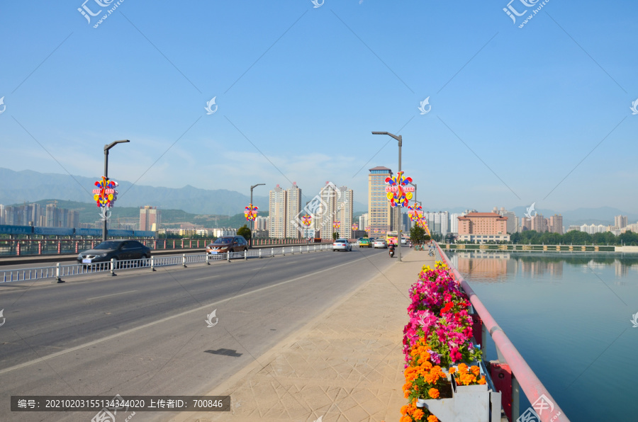 宝鸡街景渭河大桥