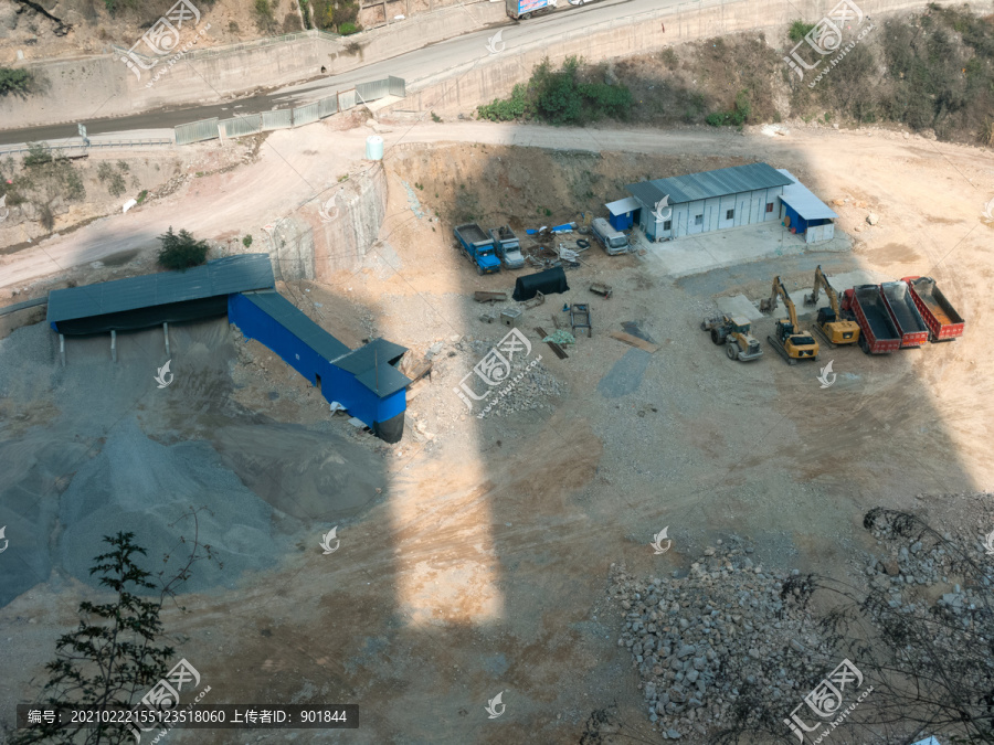 重庆巫山龙潭沟空旷的建筑工地