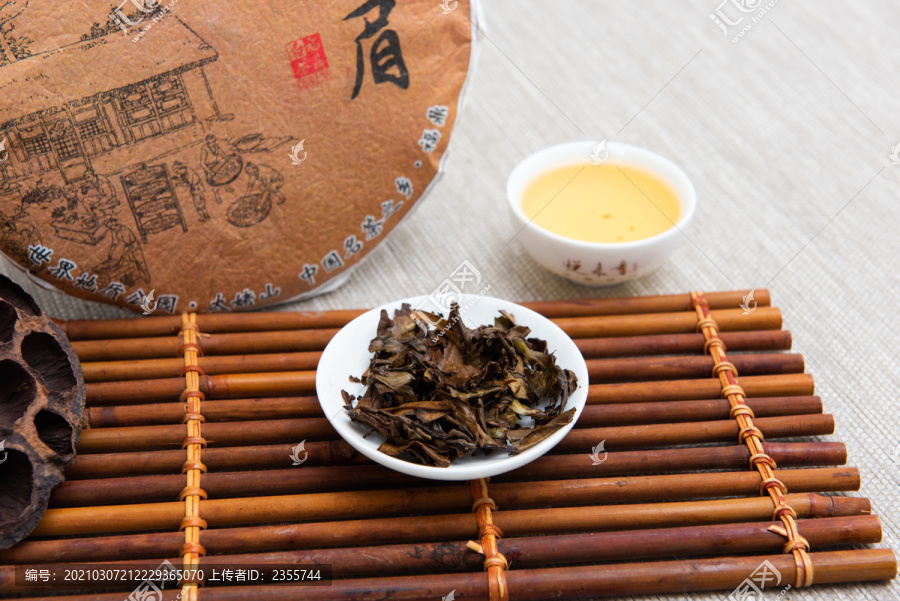 白茶茶饼茶叶素材