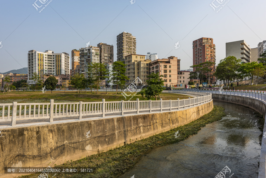 石岩新村