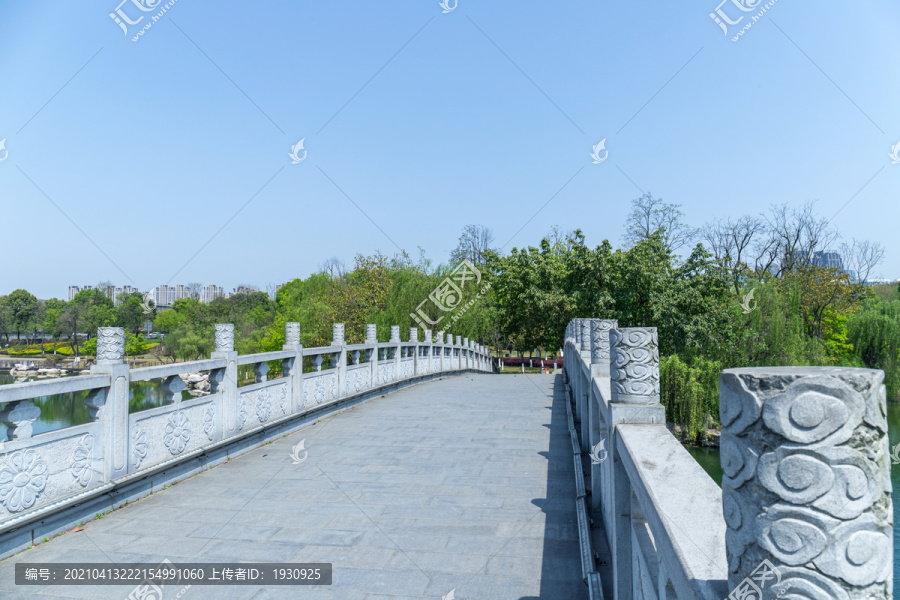 成都锦城公园拱桥