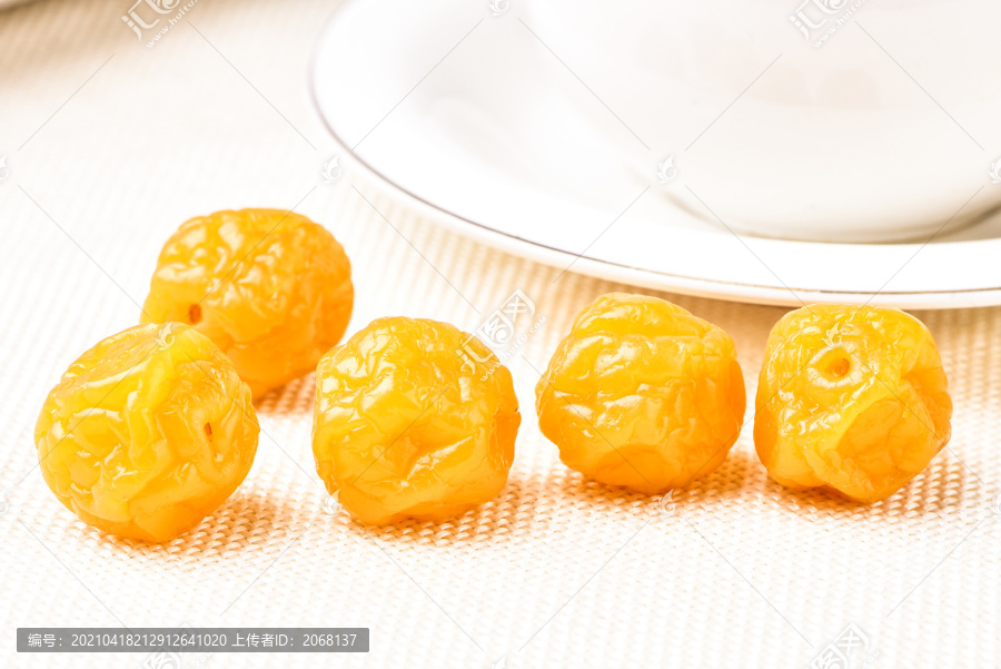 果脯蜜饯黄色珍珠梅