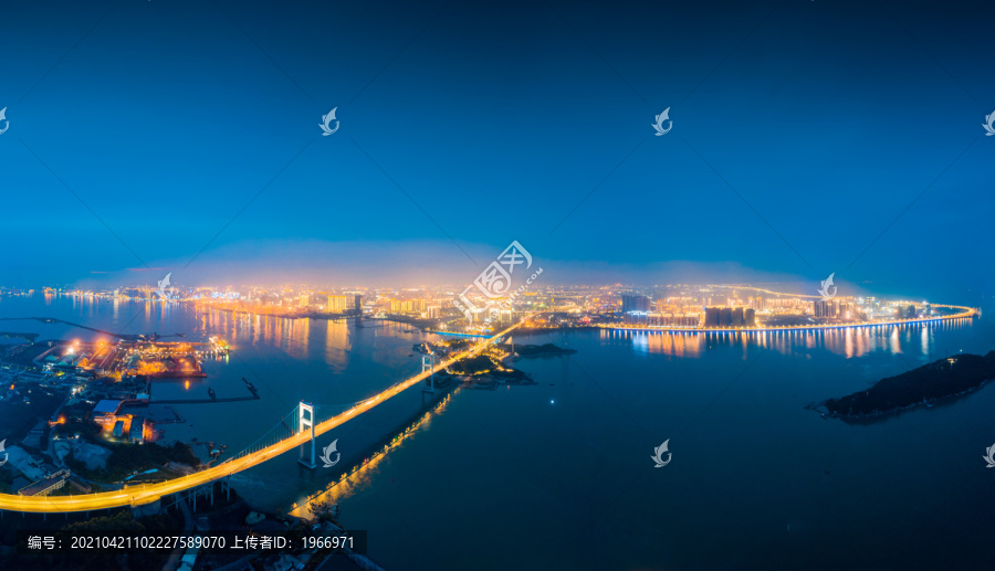 汕头海湾大桥夜景