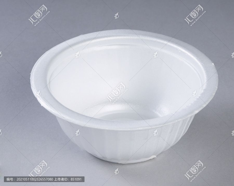 聚苯乙烯/聚苯乙烯泡沫塑料碗。