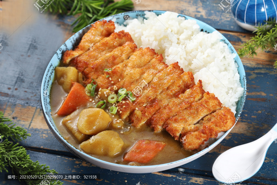 牛肉鸡排双拼饭