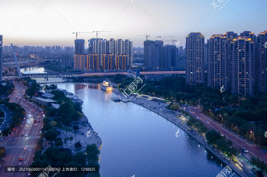 天津海河城市夜景风光