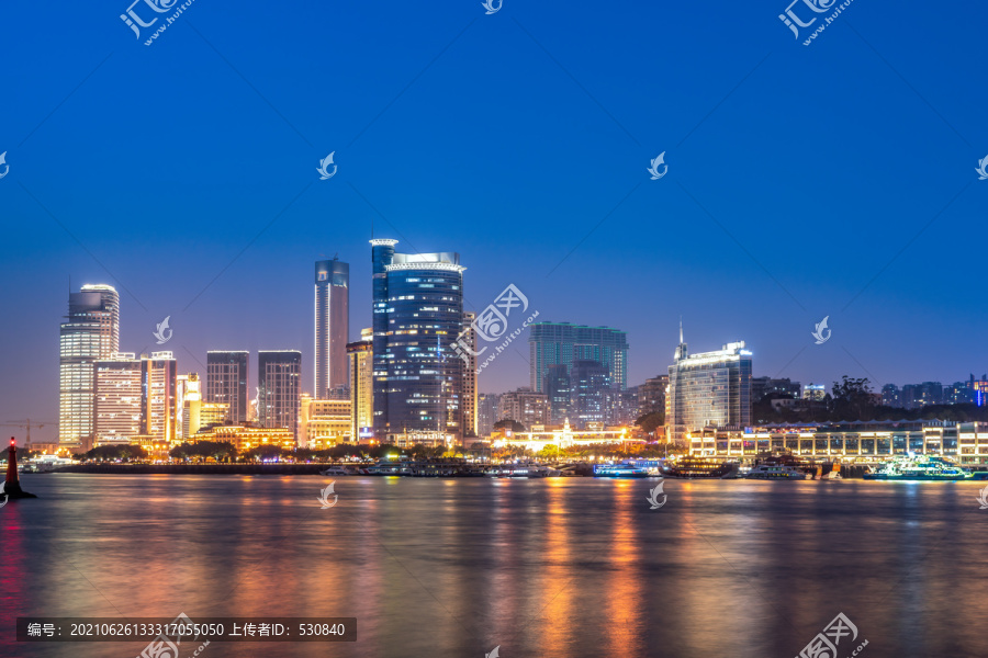 厦门海岸线城市夜景