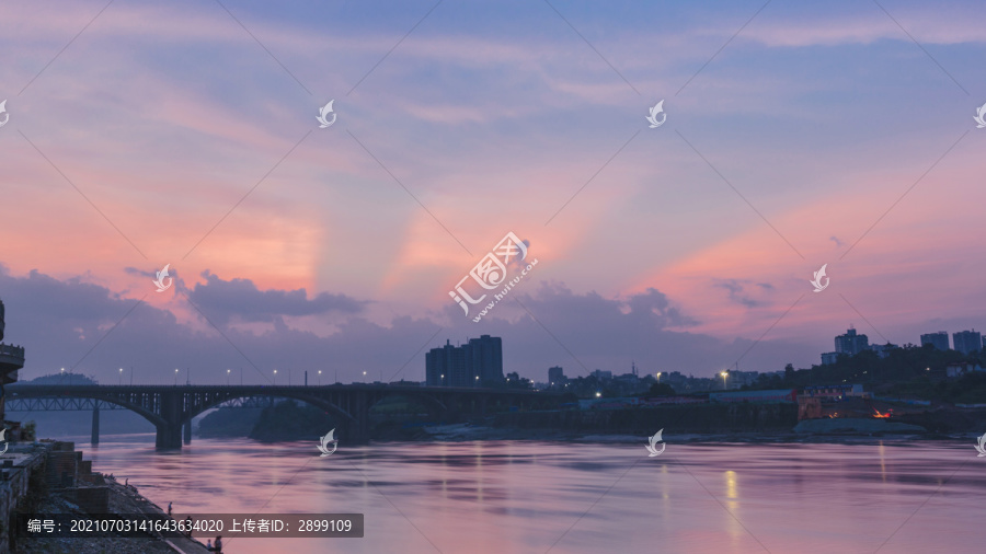 晚霞岷江大橋城市景觀