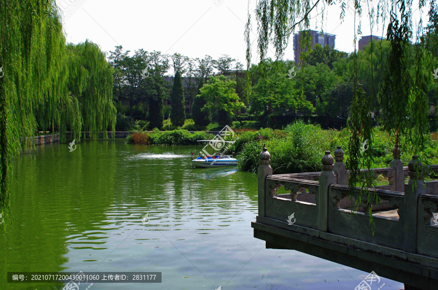 北京农业展览馆后湖