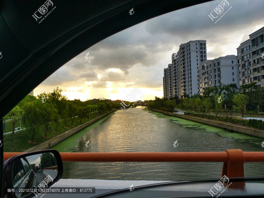 水岸老街新居