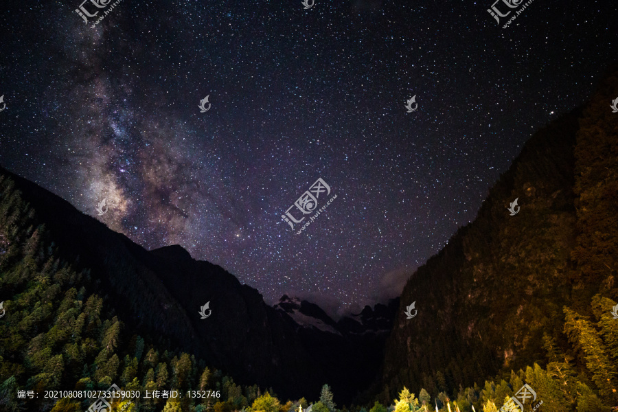 雨崩星空