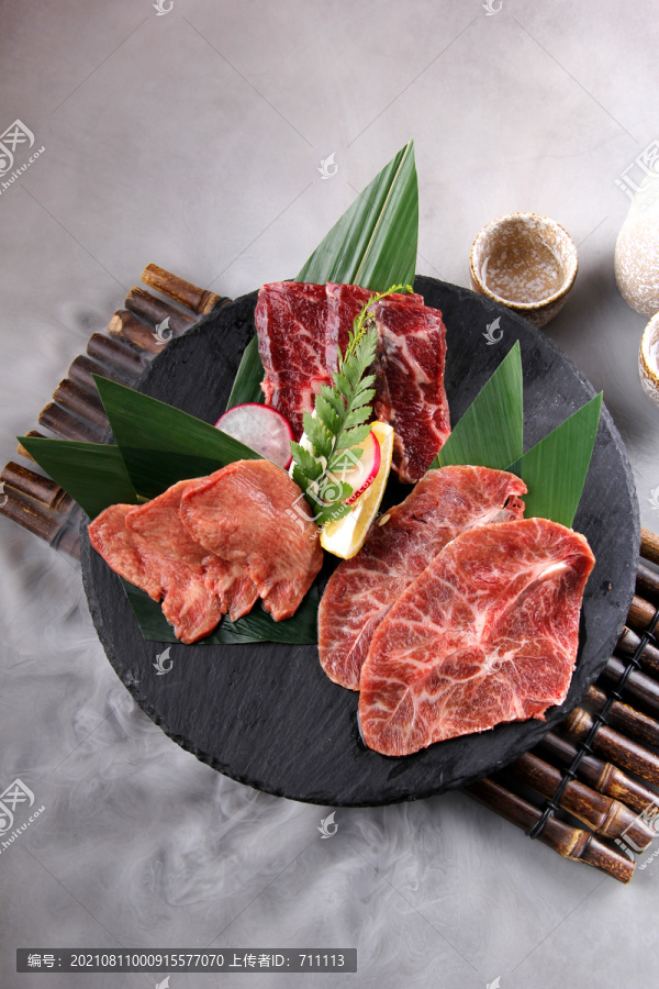 烤肉拼盘