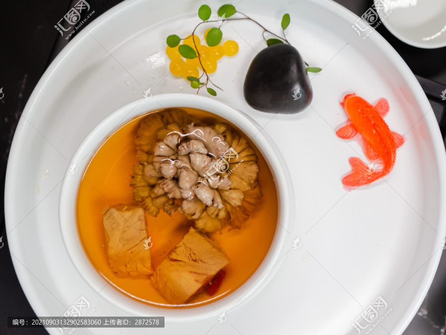 平菇排骨汤