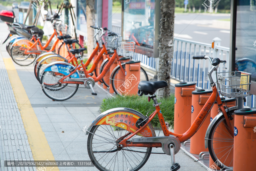 南京市区里的公共自行车