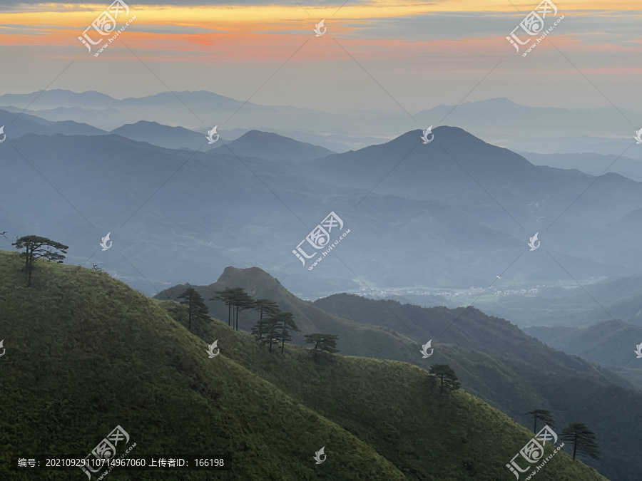 武功山