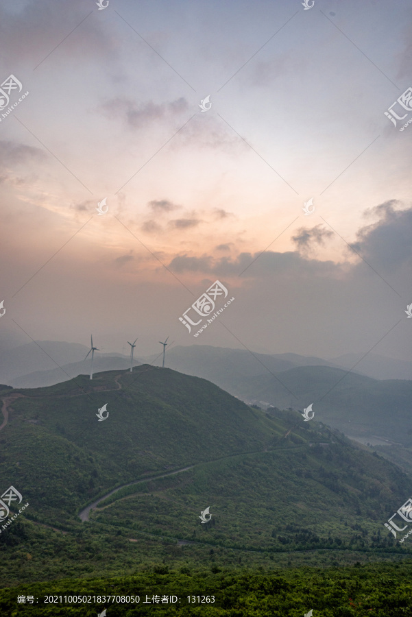 浙江东阳东白山日出