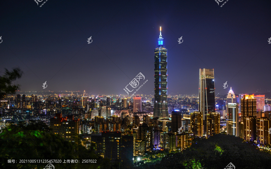 中国台北101大厦夜景