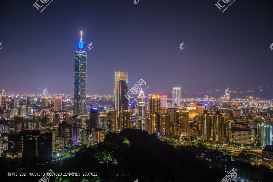 中国台北101大厦夜景