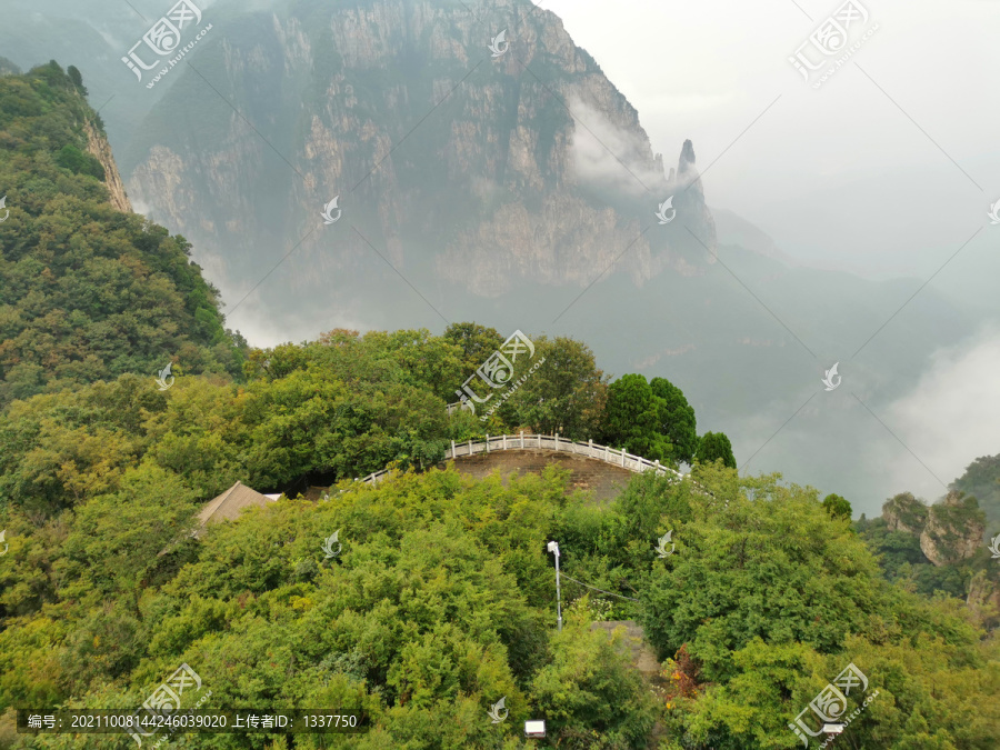 茱萸峰