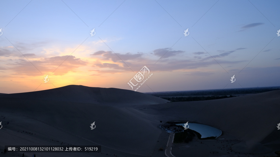 鸣沙山