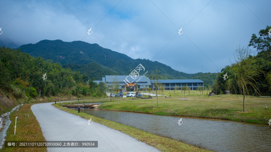 露营基地