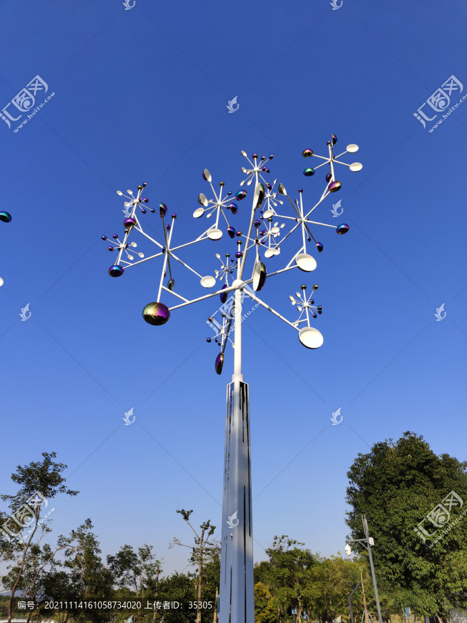公园艺术风车
