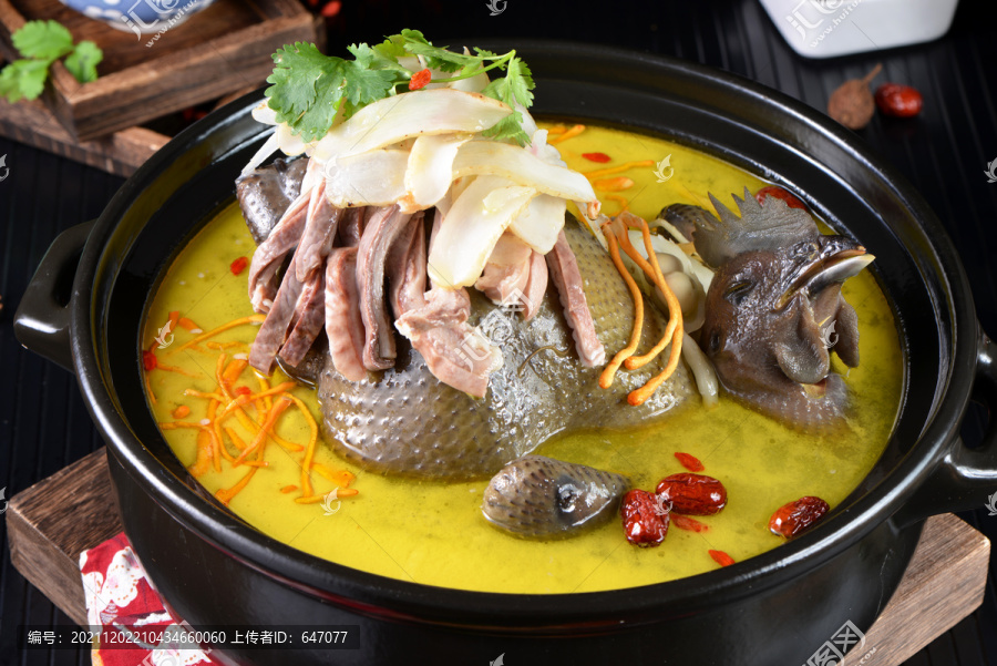天麻烏雞湯