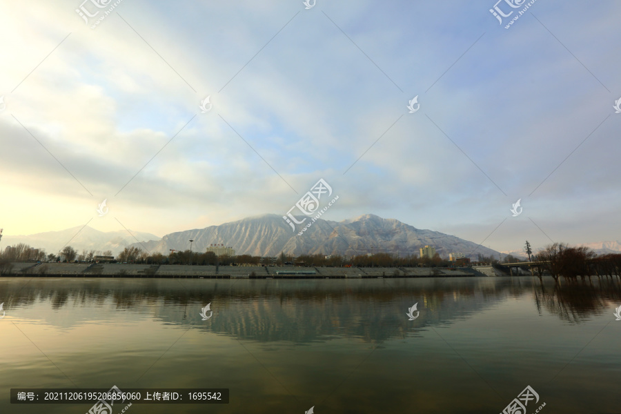 青海循化风光