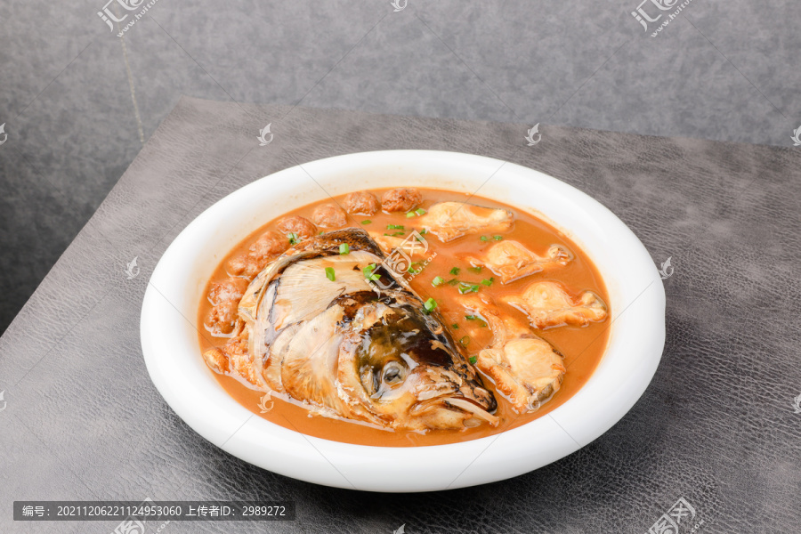 燉魚頭