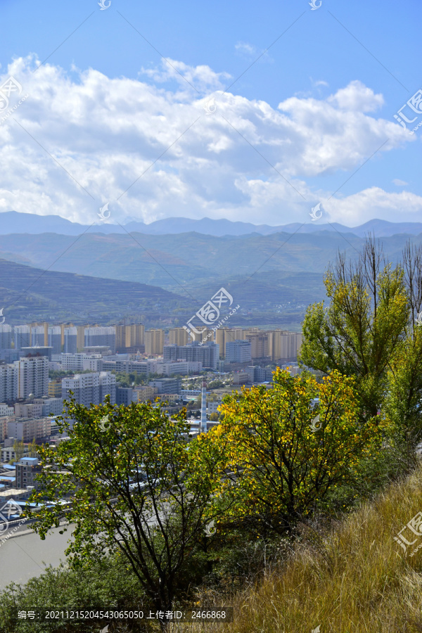 岷山秋色